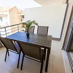 Raise Break Apartment