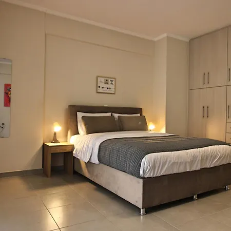 Raise Break * Nafplio